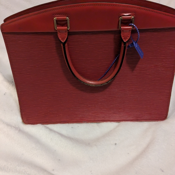 Authentic Louis Vuitton Red Epi Riviera Bag - Picture 4 of 15